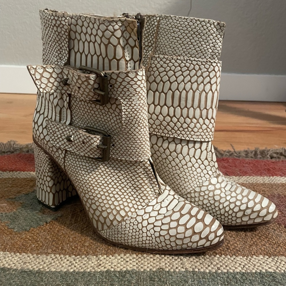 Freebird Cream Leather Booties